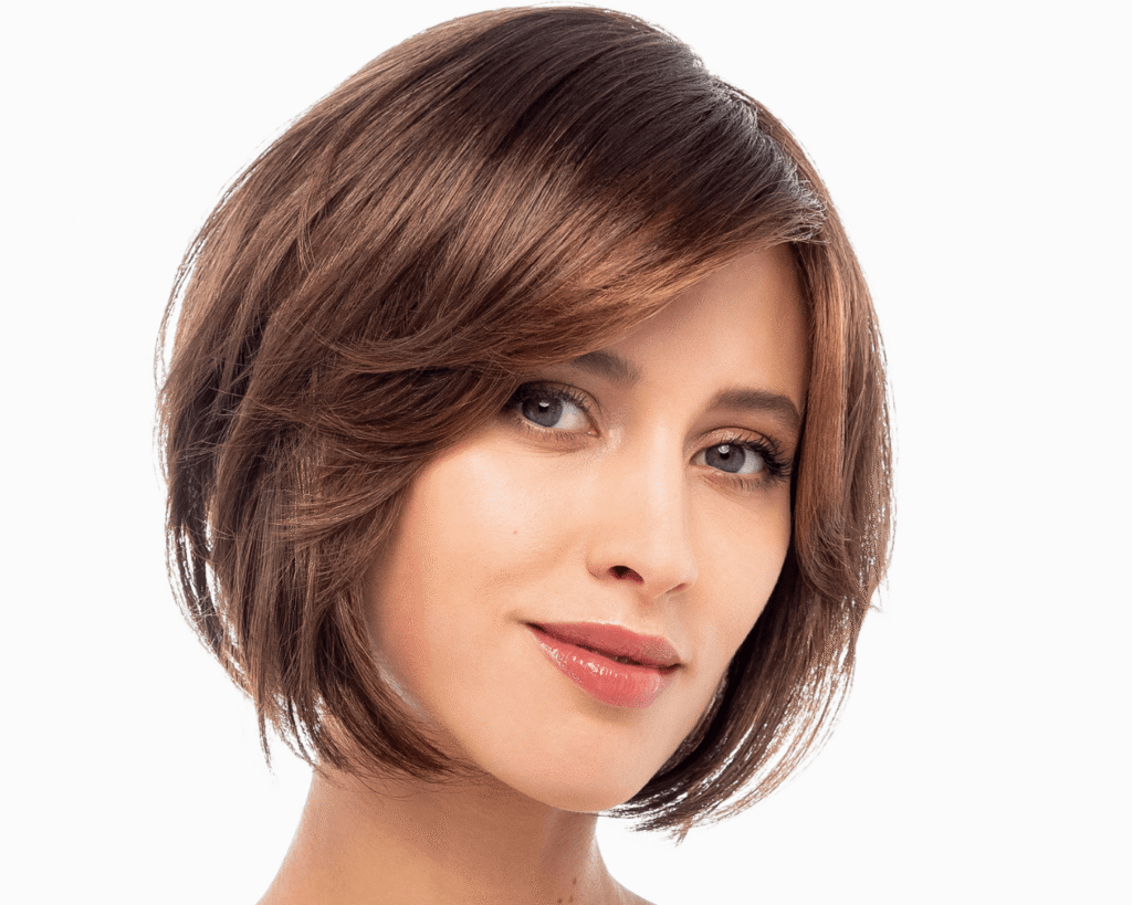 femme avec cheveux en meilleure santé